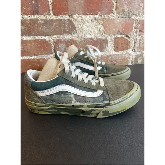 Kids VANS Off The Wall Green Camouflage Size 2.5 - Picture 1 of 8